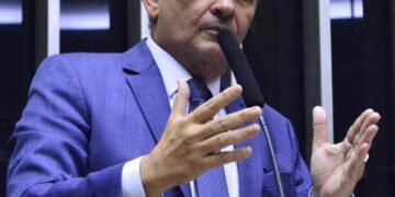 Deputado André Figueiredo (PDT-CE)