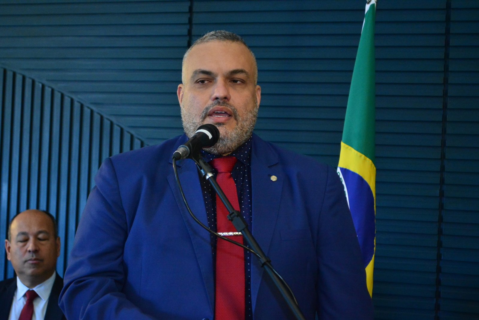 Ministério deverá esclarecer Marcos Tavares sobre transações da PortoRio