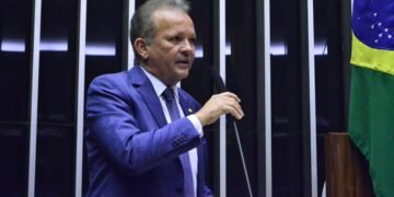 Proposta de André Figueiredo dispõe sobre socorro a áreas turísticas afetadas por mudanças climáticas