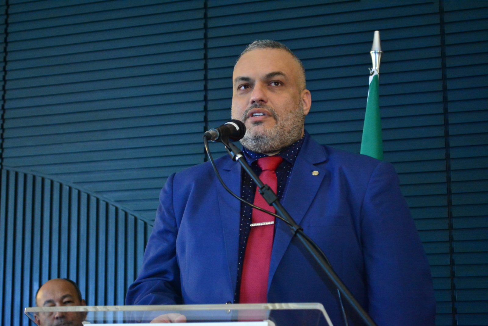 Aprovado substitutivo de Marcos Tavares para implementar unidades de saúde geriátrica em municípios com mais de 10 mil pessoas