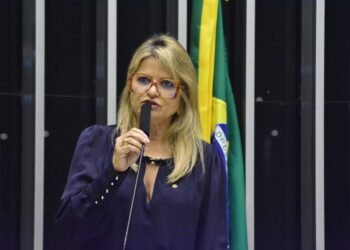 Projeto Flávia Morais determina que recursos do Fust sejam usados para promover telemedicina
