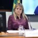 Flávia Morais e representantes da saúde se encontram em um debate sobre a Jornada do “Paciente com Mieloma Múltiplo no Brasil”