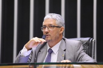 Plenário aprova projeto do Subtenente Gonzaga que anistia militares de Minas Gerais