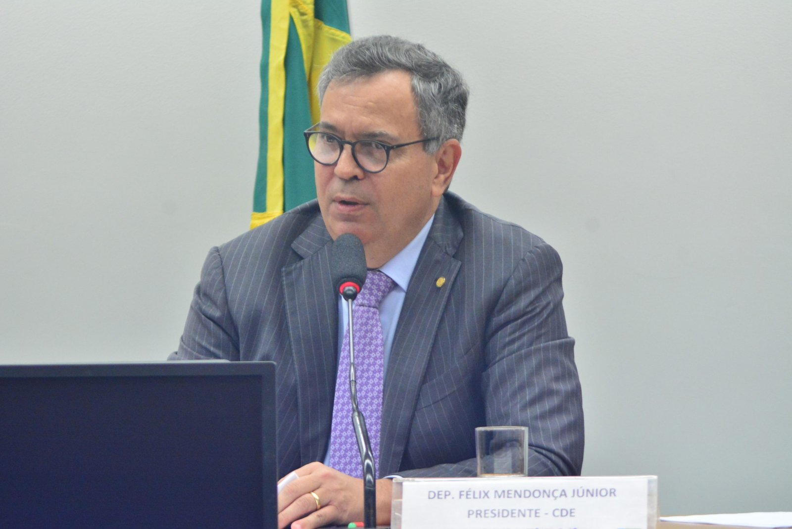 Félix Mendonça Jr. e entidades discutem a cadeia produtiva do GNV e seu impacto no desenvolvimento econômico