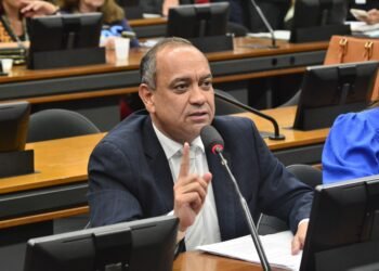 Aprovado projeto de Max Lemos que torna gratuita a entrada de pessoas com deficiência em eventos culturais