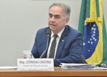 Leônidas Cristino e convidados discutem o fim da obrigatoriedade de cursar autoescola para tirar CNH