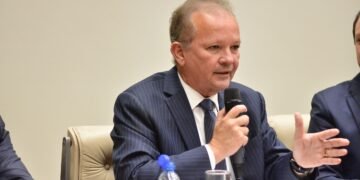 André Figueiredo participa de seminário sobre soberania digital brasileira