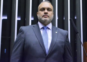 Projeto obriga empresas de transporte a terem protocolo de reação imediata contra assédio