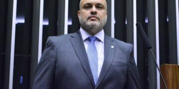 Projeto obriga empresas de transporte a terem protocolo de reação imediata contra assédio