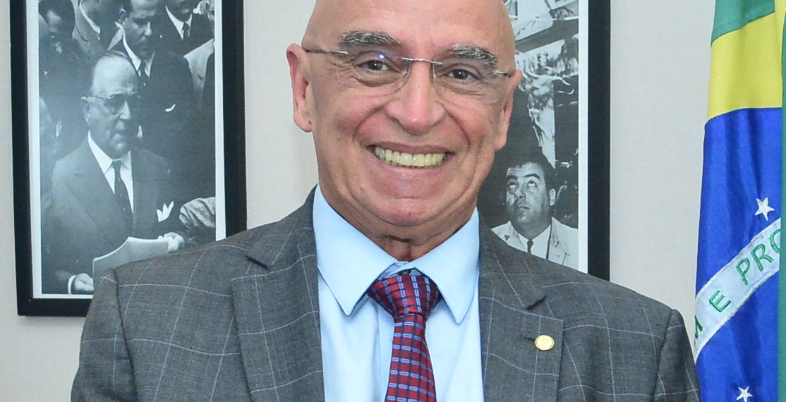 Dr. Mário Heringer propõe alterar lei para incluir taxa de participação de mulheres na composição da população com deficiência