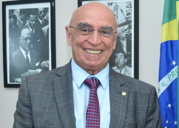 Artigo do deputado Dr. Mário Heringer: Trump e a estratégia do desespero