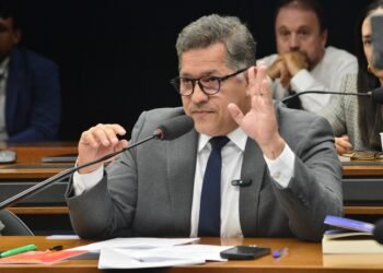 Lei de tributação das bets poderá ser alterada por proposta de coautoria de Dorinaldo