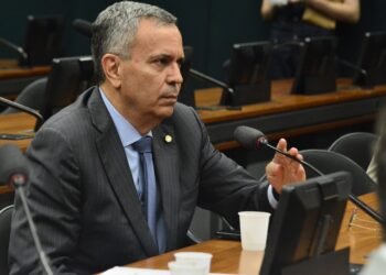 Projeto de coautoria de Félix Mendonça Júnior é aprovado de forma conclusiva na Câmara. Texto segue para o Senado