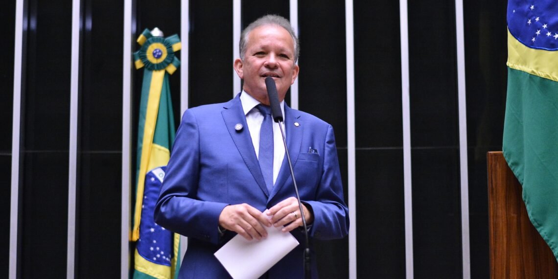 Doença autoimune (MOGAD) que atinge o cérebro poderá ter acompanhamento integral pelo SUS
