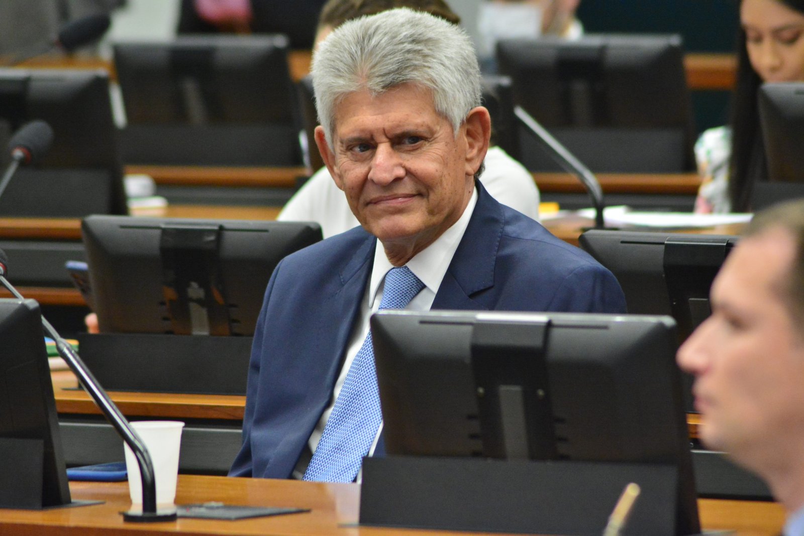 Comissão aprova parecer favorável de Afonso Motta a projetos que concede título de capital do balonismo a Rio Claro e Torres