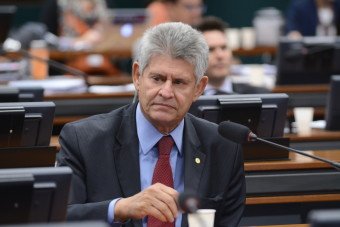 Projeto restringe às pessoas capazes o direito de decidir sobre cirurgia em caso de risco de vida