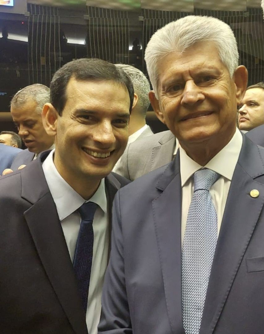 Deputados Afonso Motta e Leo Prates