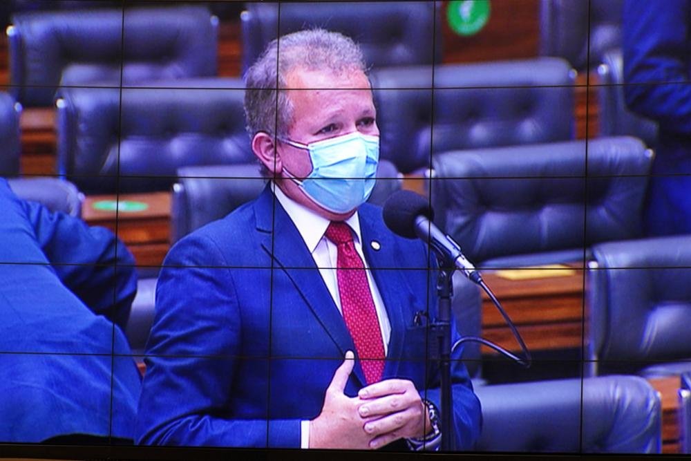 Lewis Hamilton pode receber título de Cidadão Honorário do Brasil