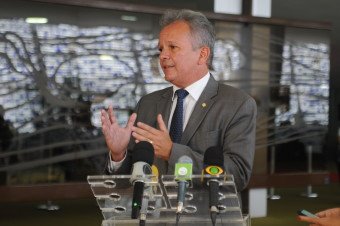 Aprovada proposta que amplia regularização de dívida previdenciária de empregador doméstico