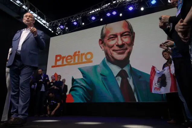 Ciro Gomes apresenta no JN a proposta de “Lei Antiganância”