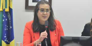 Comissão aprova competência de conselhos tutelares para prevenção de suicídios de crianças