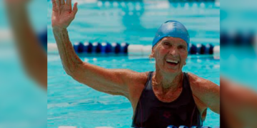 Câmara confere à nadadora Maria Lenk título de patronesse do esporte brasileiro