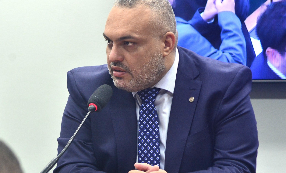 Marcos Tavares apresenta proposta que torna hediondo o crime de receptação ilícita