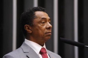 Damião Feliciano lidera PDT interinamente