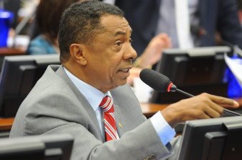 Veículos de transporte coletivo apreendidos poderão ser doados a municípios