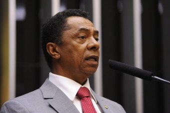 Damião Feliciano propõe oferta de creche nas zonas rural e urbana