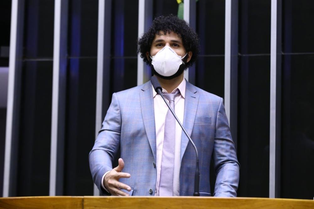 Câmara determina que junta médica avalie as condições de saúde do pedetista David Miranda