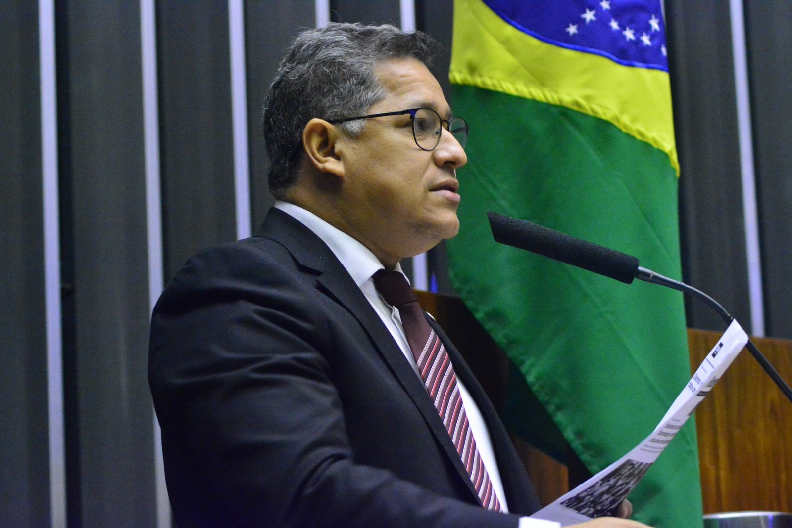 Artigo Deputado Dorinaldo Malafaia: “A ciência não pode sair do Ministério da Saúde”