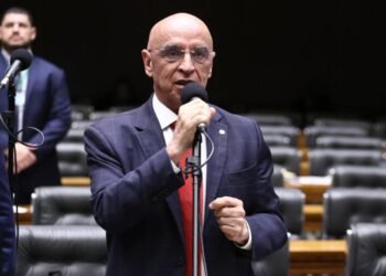 Câmara aprova urgência para projeto de Dr. Mário Heringer que quebra patente das “canetas emagrecedoras”