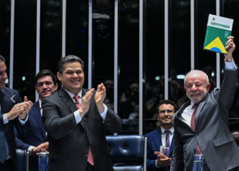 Presidente Lula vai ao Congresso na promulgação do fim da escala 6×1