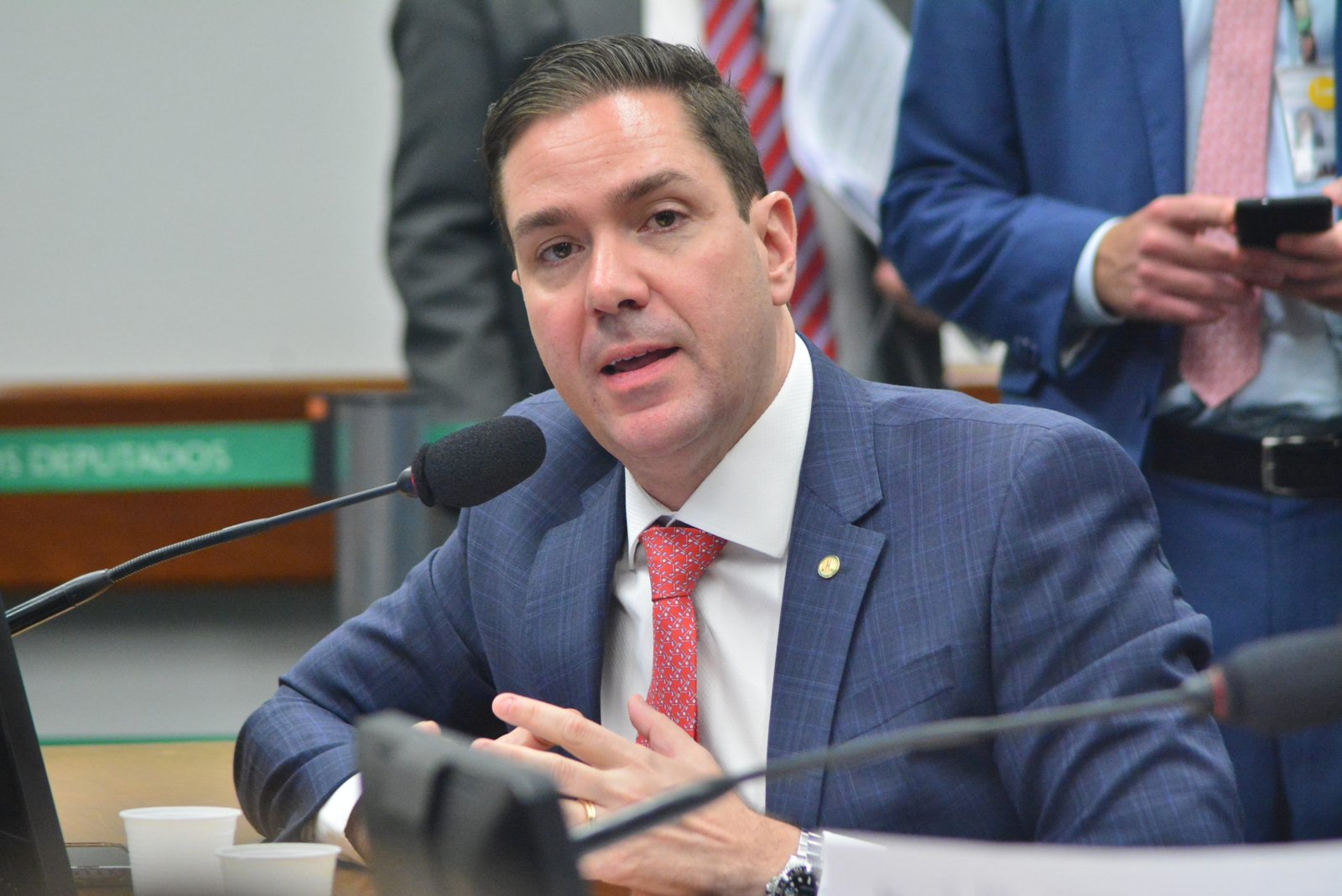 Redações finais de Eduardo Bismarck a projetos são aprovadas na Comissão de Constituição e Justiça