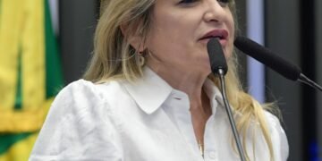 Deputada Flávia Morais (PDT-GO)