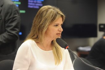 Comissão aprova regime de turnos a empregados de usinas nucleares