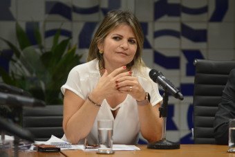 Flávia Morais é eleita 1ª vice-presidente da Comissão de Trabalho e Serviço Público