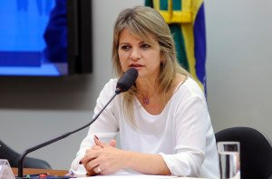 Flávia Morais vai presidir a Comissão de Legislação Participativa