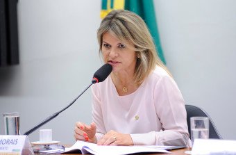 Especialistas debatem a regulação de medicamentos dietoterápicos para lactentes e crianças da primeira infância