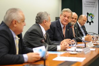 Câmara lança Frente Parlamentar Mista de Engenharia