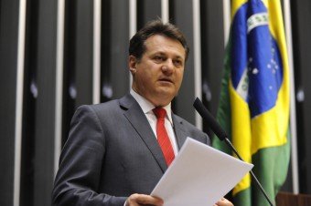 Giovani Cherini propõe instalação de filtro nas bombas de abastecimento de combustível