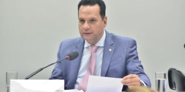 Aprovado relatório de Josenildo com novas regras para aluguel de veículos à pessoa com deficiência