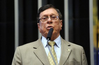 Comissão aprova pedido de consulta de Julião Amin ao TCU