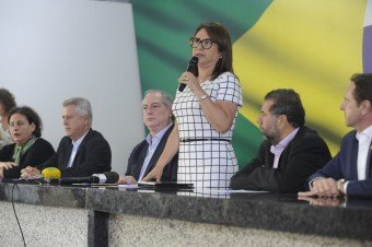 Kátia Abreu é oficialmente a vice de Ciro Gomes na corrida presidencial