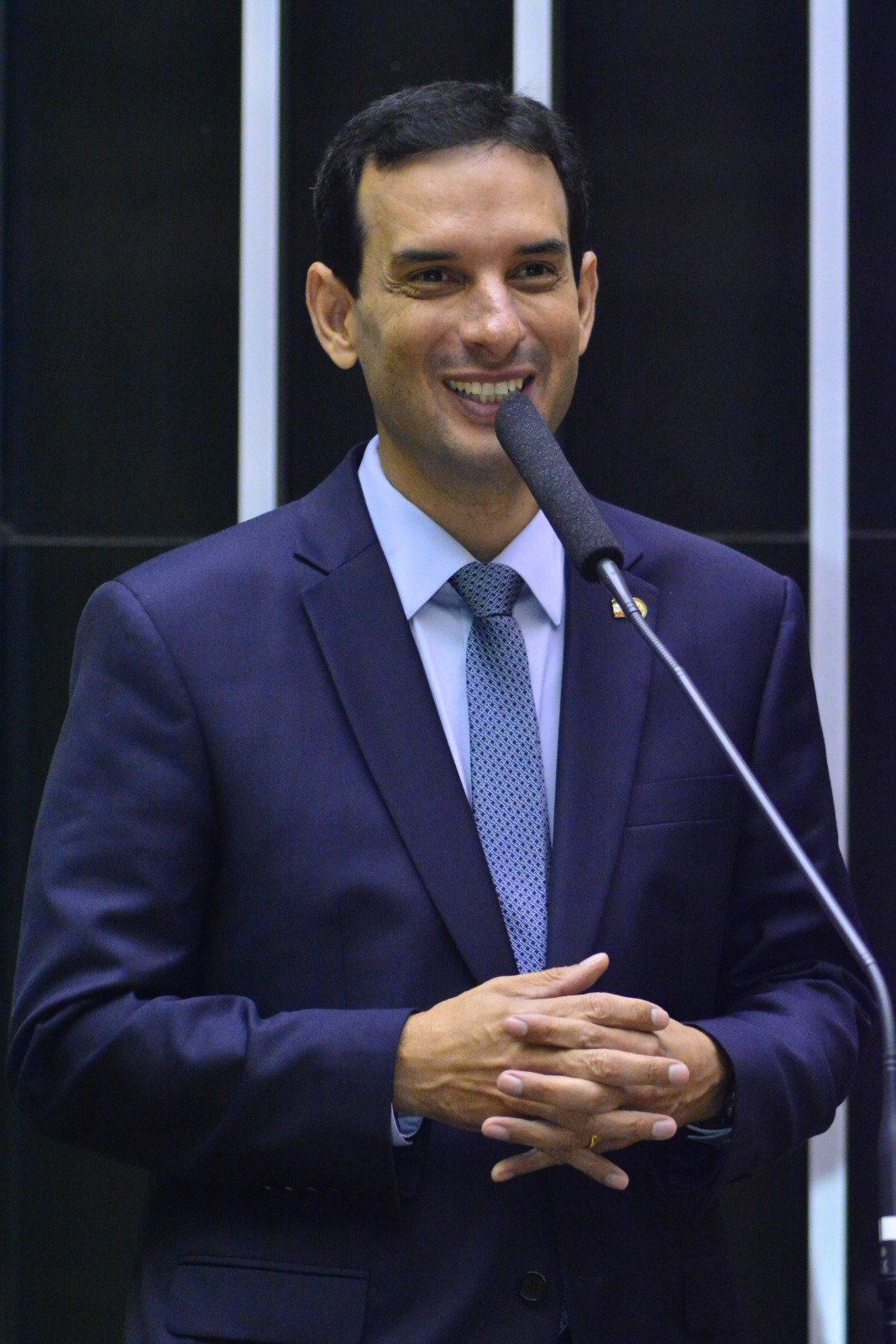 Projeto de Leo Prates isenta de IPI importação de material médico-hospitalar