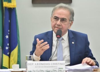 Deputado Leônidas Cristino (PDT-CE)