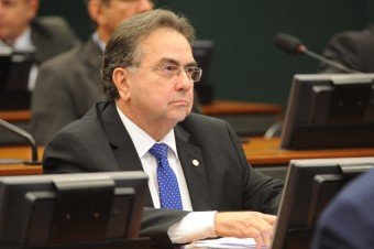 Viação e Transporte aprova parecer de Leônidas Cristino