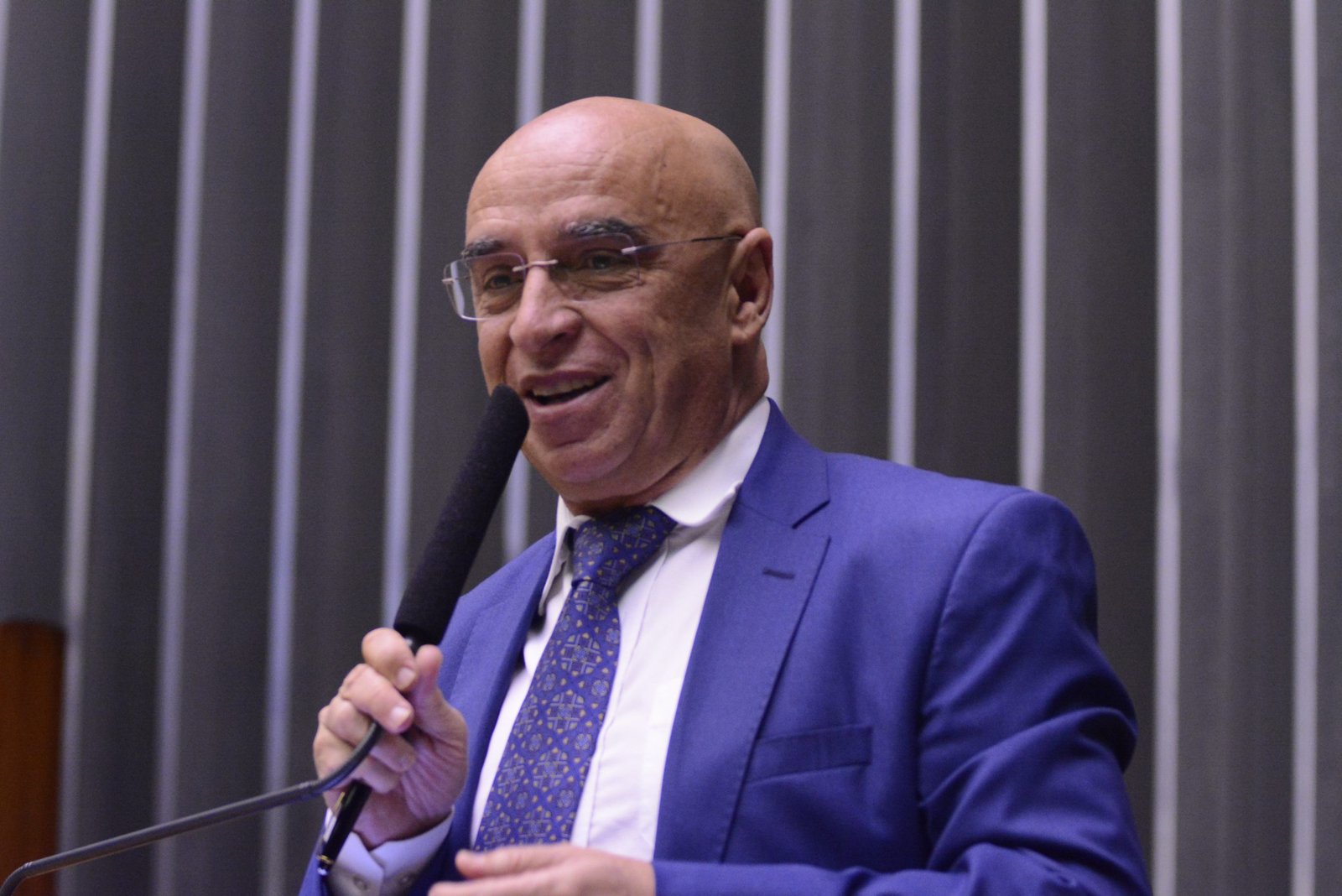 Comissão aprova projeto de Mário Heringer que restringe uso de internet por acusados de crimes cibernéticos