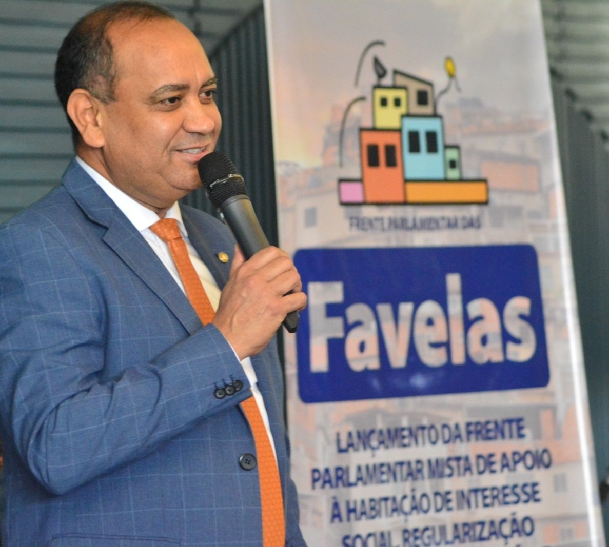 Max Lemos lança a Frente Parlamentar Mista de apoio à habitação de interesse social e urbanização de favelas